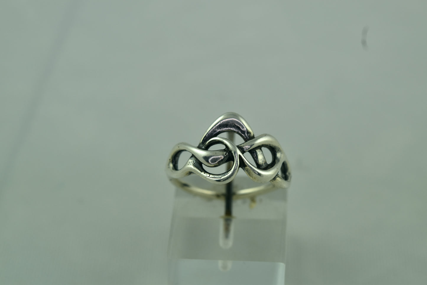 Lacy Knot