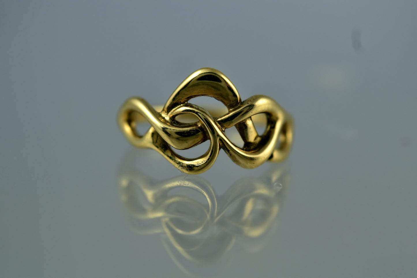 Lacy Knot
