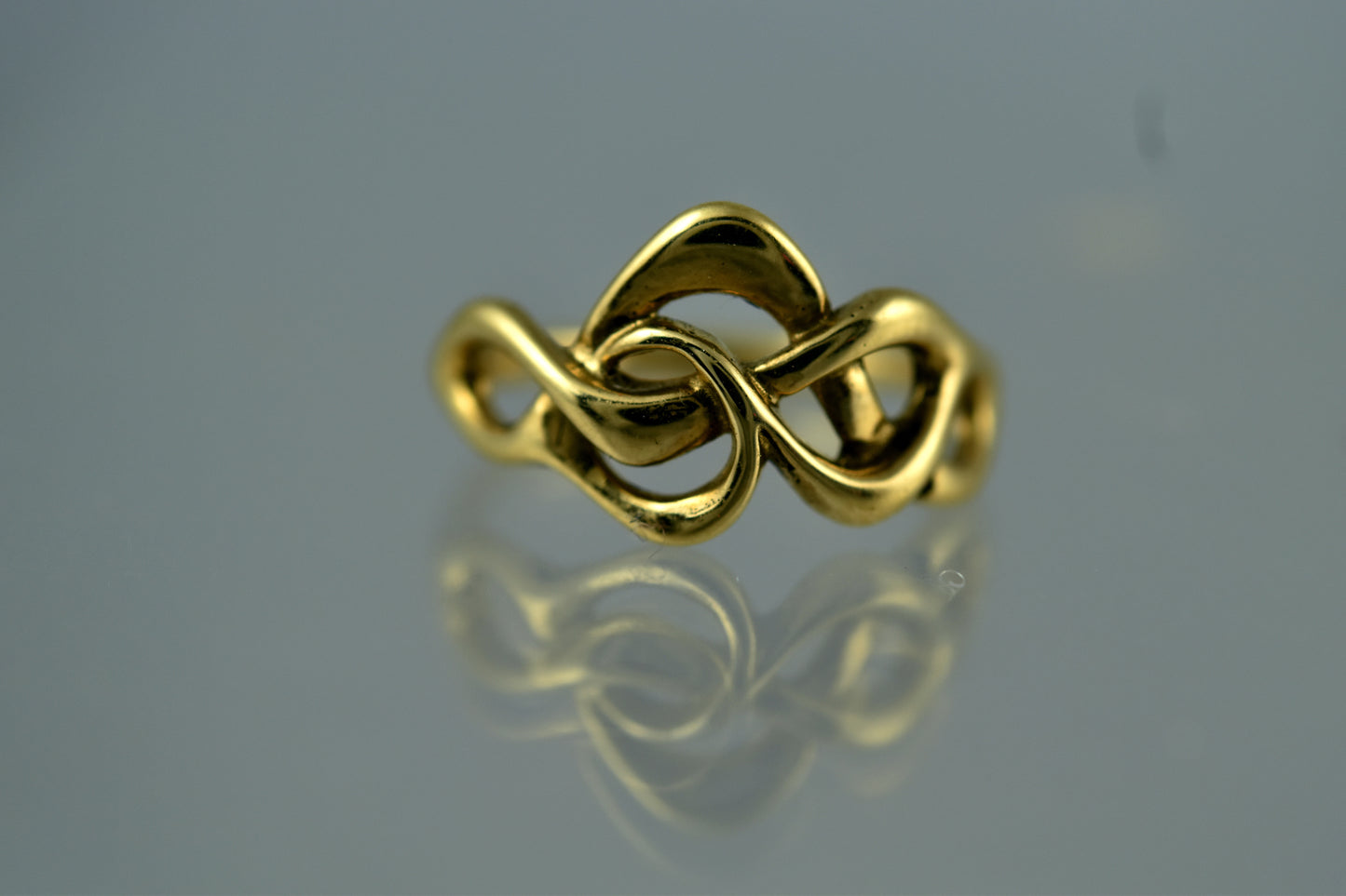 Lacy Knot