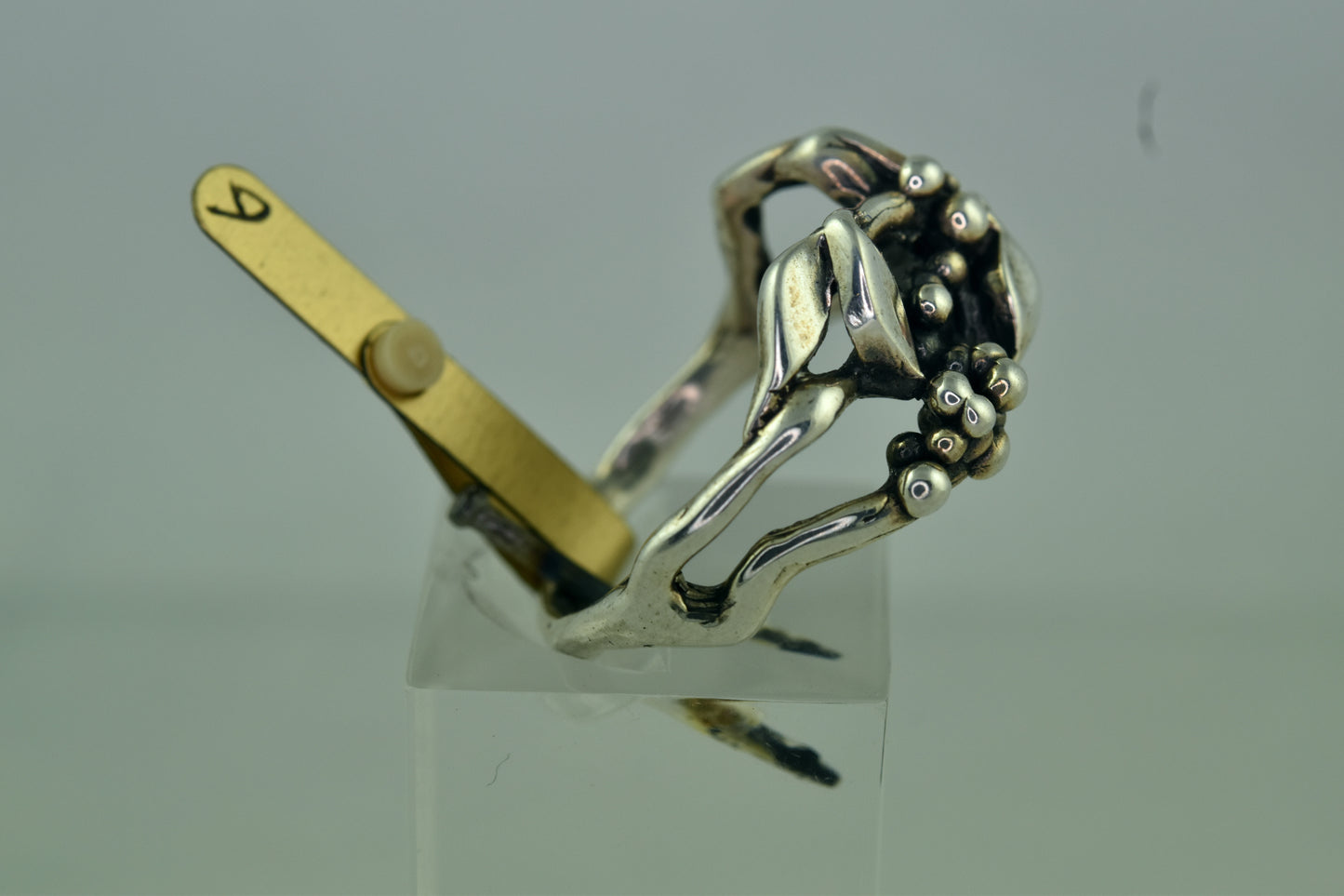 Leafy Ring