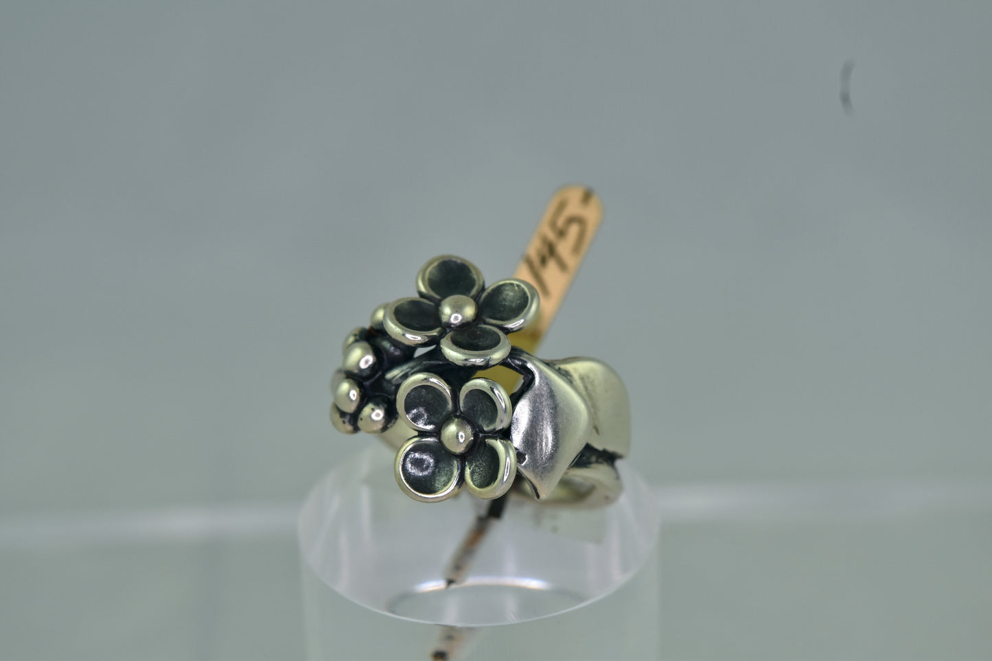 Two Flower Ring