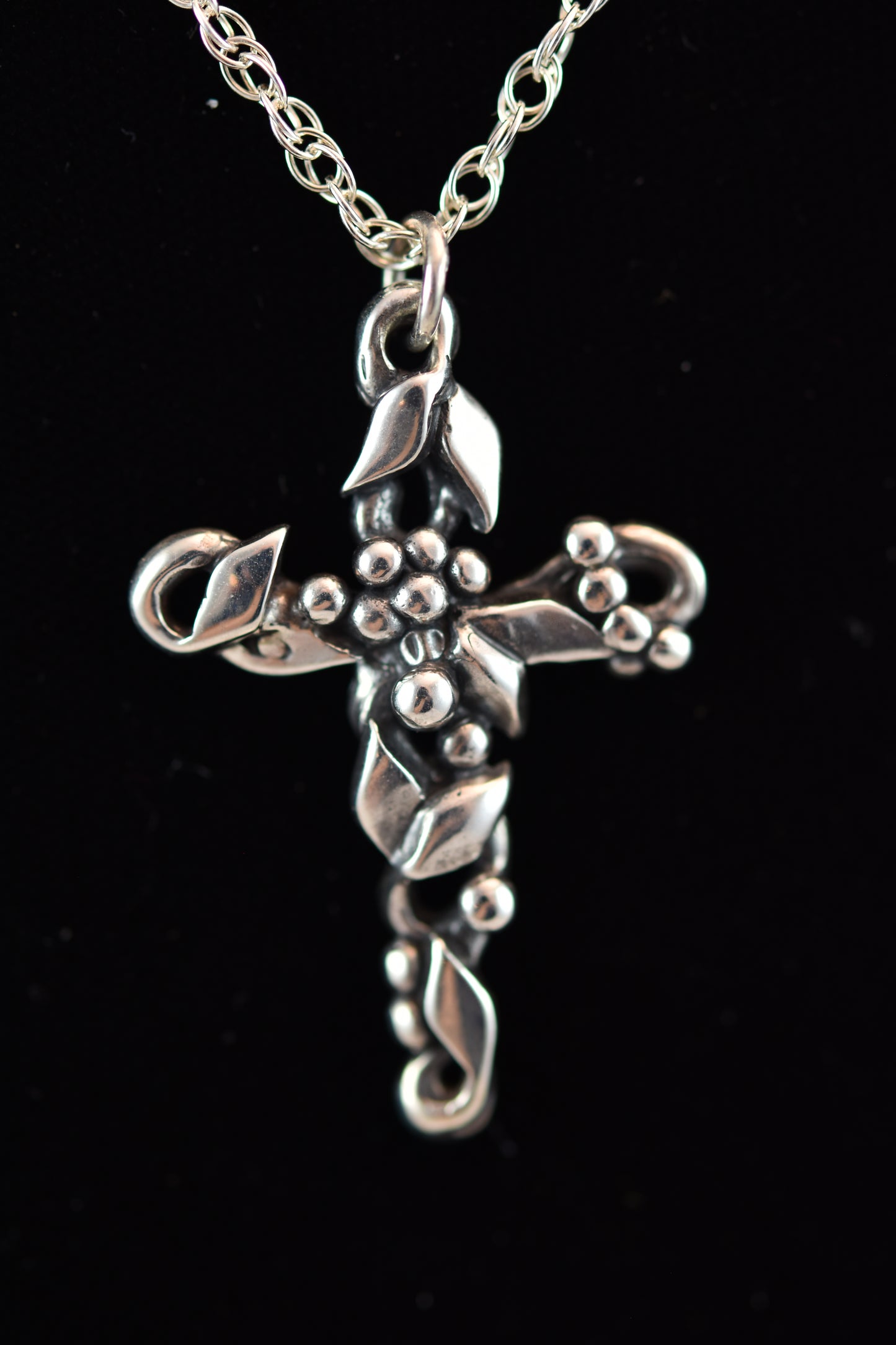 Large Flowering Cross