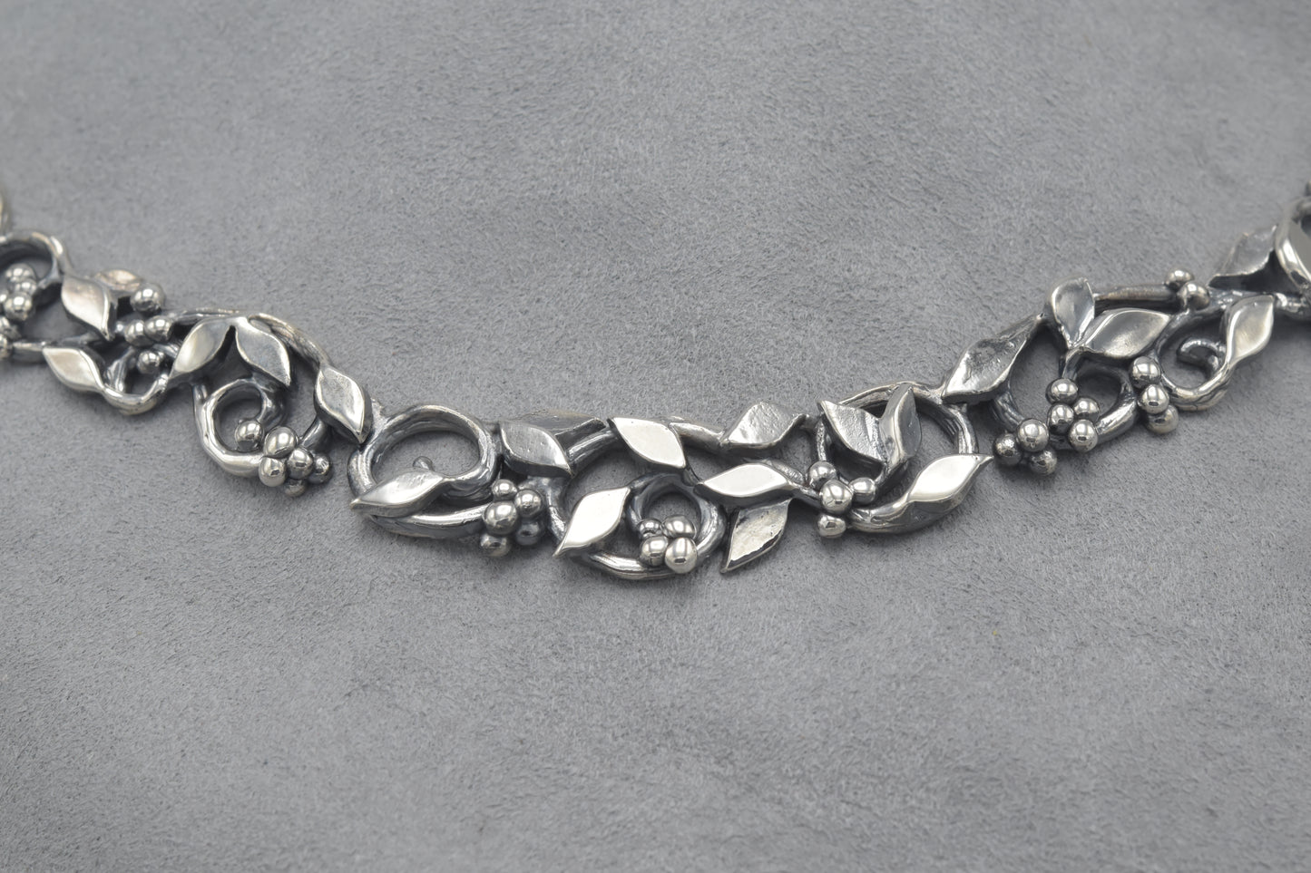 Leafy Necklace