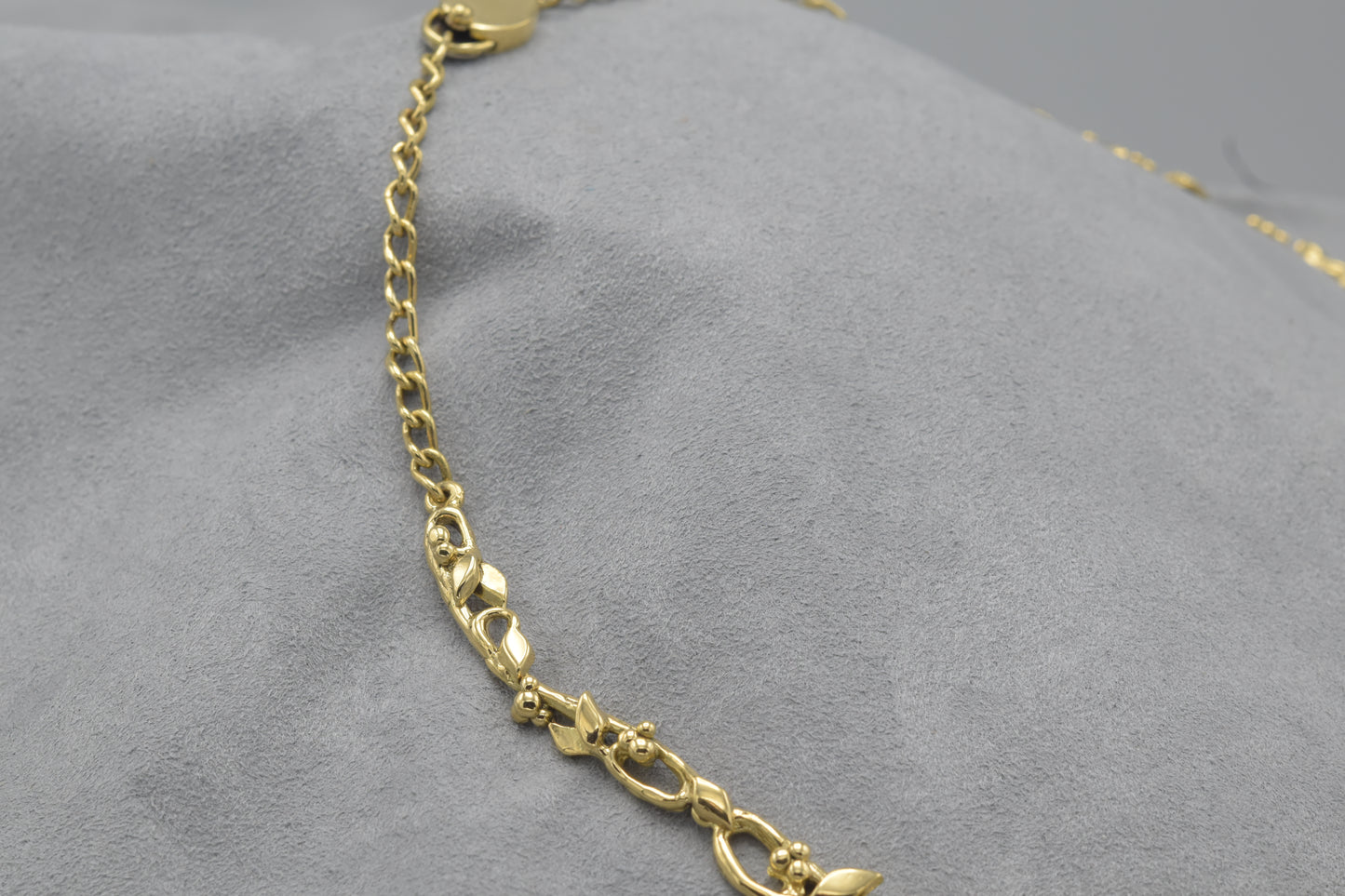 Leafy Necklace