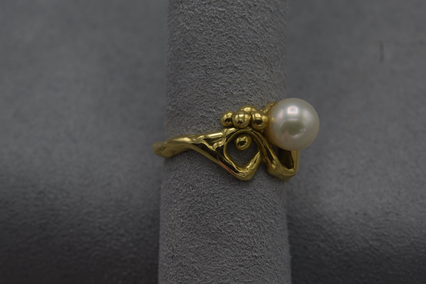 Leafy Pearl Ring