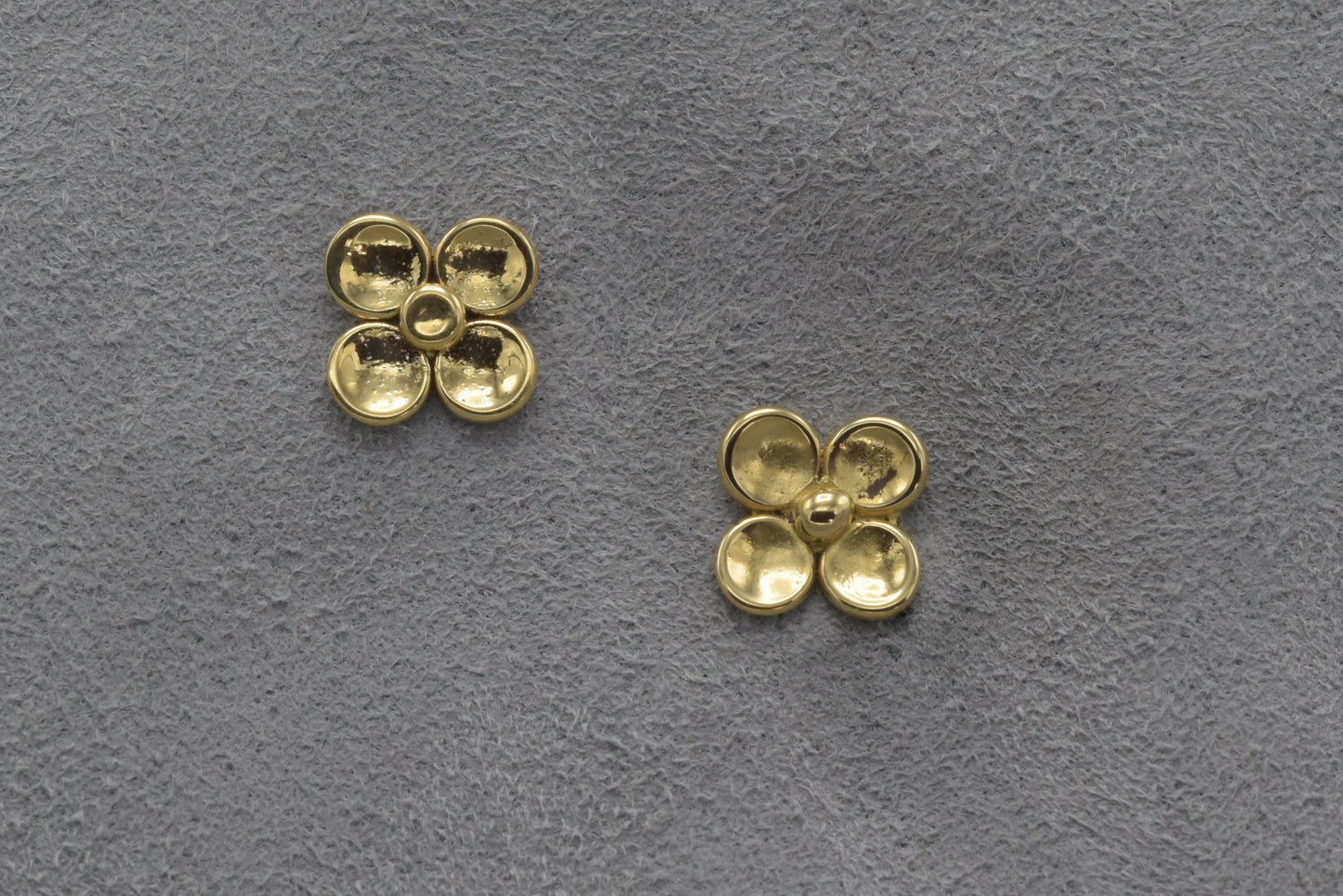 Tiny Flowers