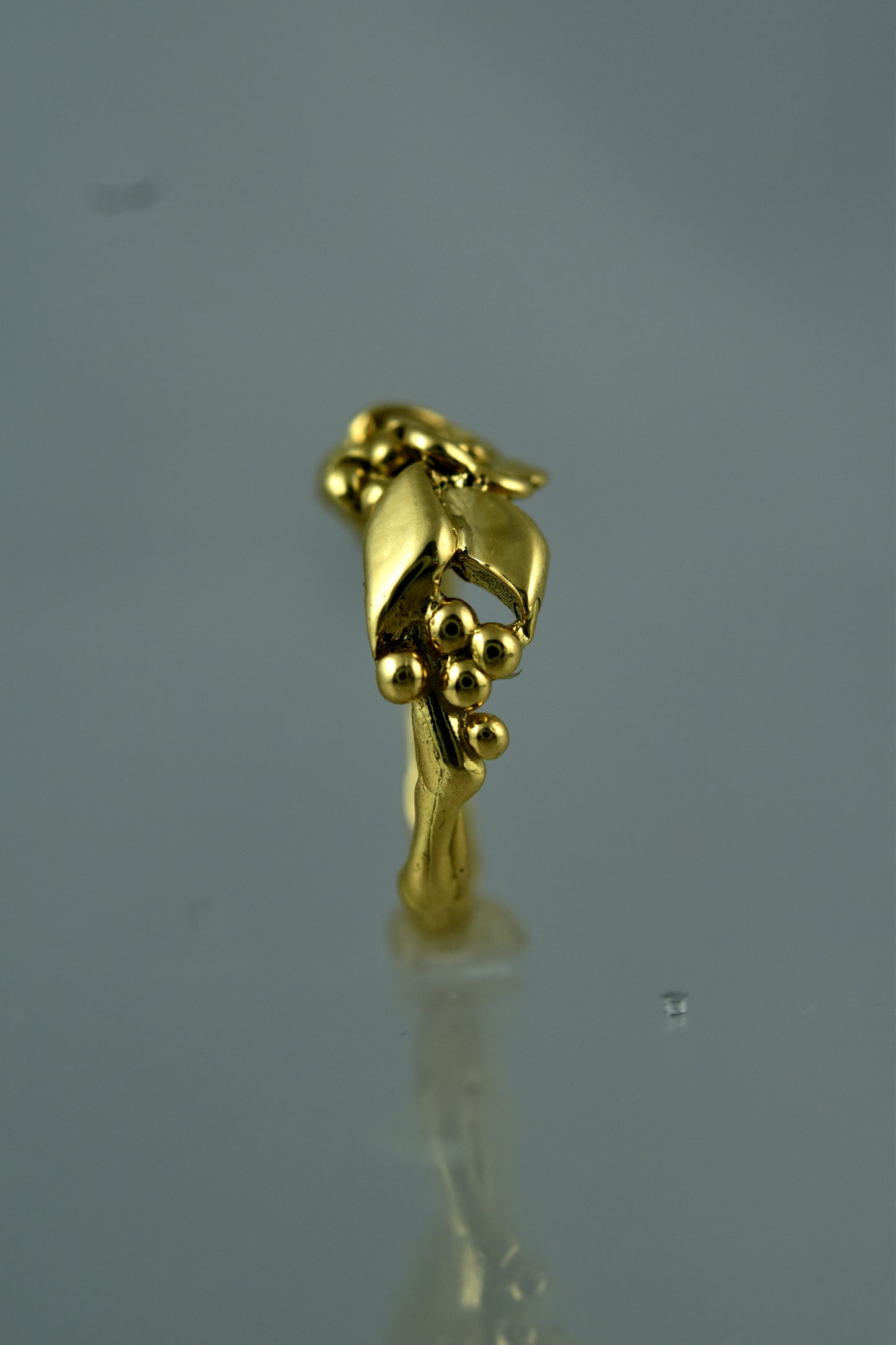 Tiny Flower Ring