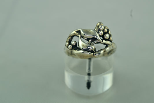 Little Leafy Ring